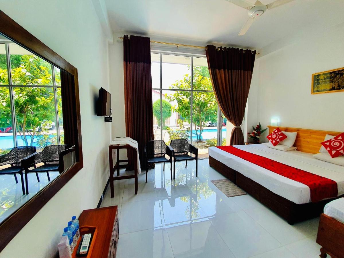 Salubrious Resort Anuradhapura Exterior foto